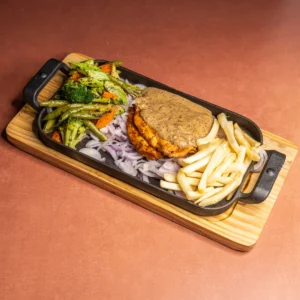 CHICKEN PEPPER STEAK